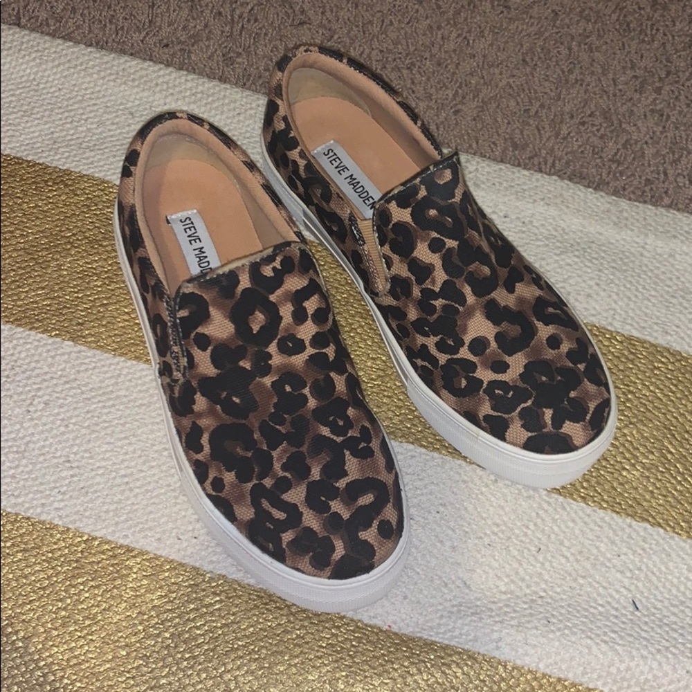 Steve Madden sneakers